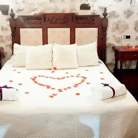 Rincon Castellano Otel Cuéllar