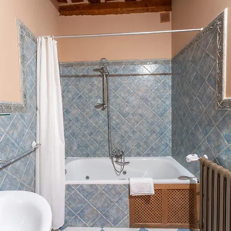 Rincon Castellano Hotel 2*