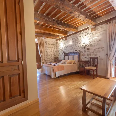 Rincon Castellano Hotel 2*