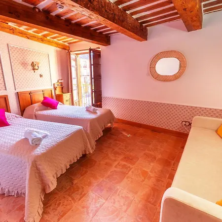 Hotel Rincón Castellano 2*