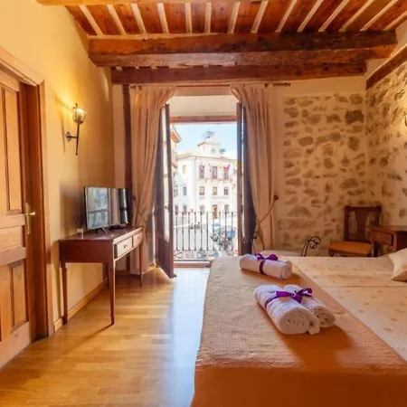 Rincon Castellano 2* Cuéllar