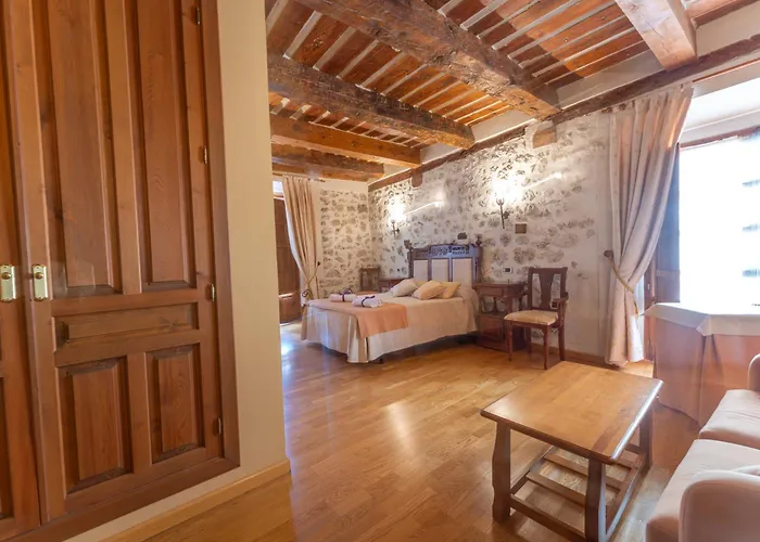 Rincon Castellano Hotel 2*