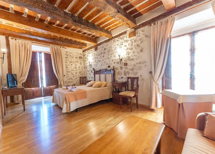 Rincon Castellano Hotel 2*